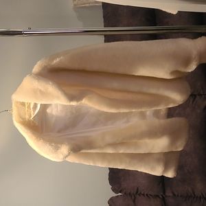 Off-white Cream Faux Fur Marilyn Monroe Style Fur Crop Jacket Y2K wedding